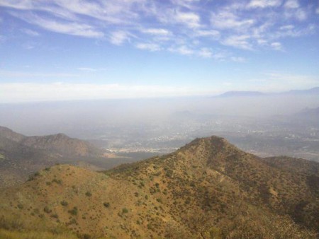 Santiago de Chile. Observado desde punta de naranjos. En la foto se puede apreciar la asquerosidad que respiramos todos los días.